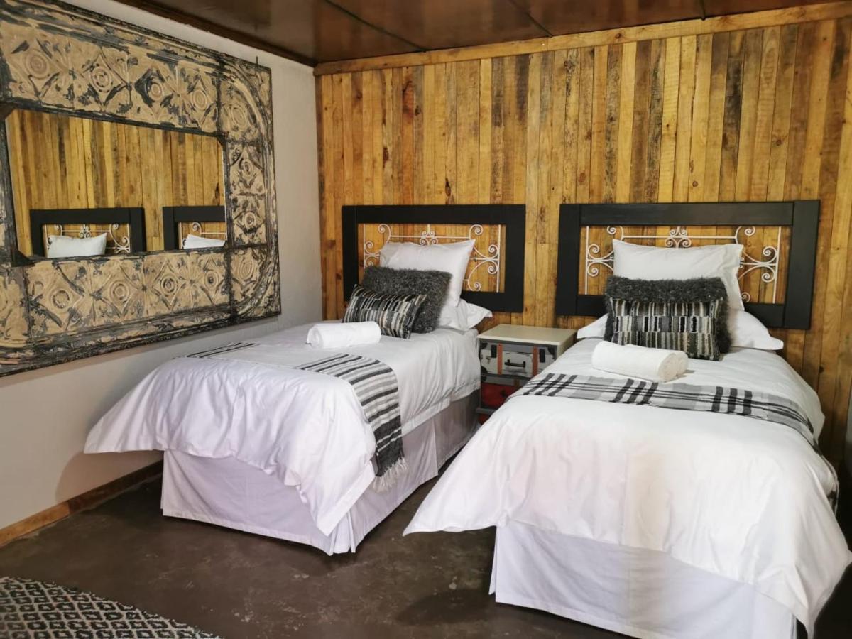 Kromdraai Guest Rooms Krugersdorp Eksteriør bilde